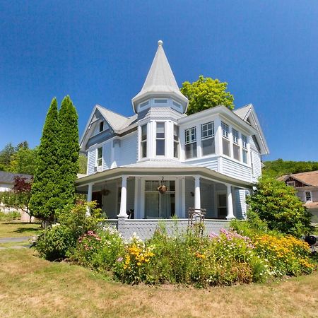 Streamside Victorian Villa Margaretville Екстериор снимка